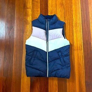 Old Navy Puffer Vest - size 10/12